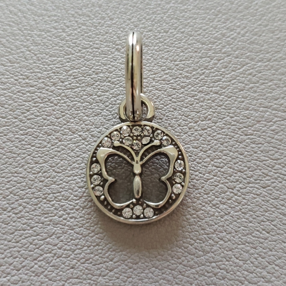 New Brighton Wings Highlight Charm